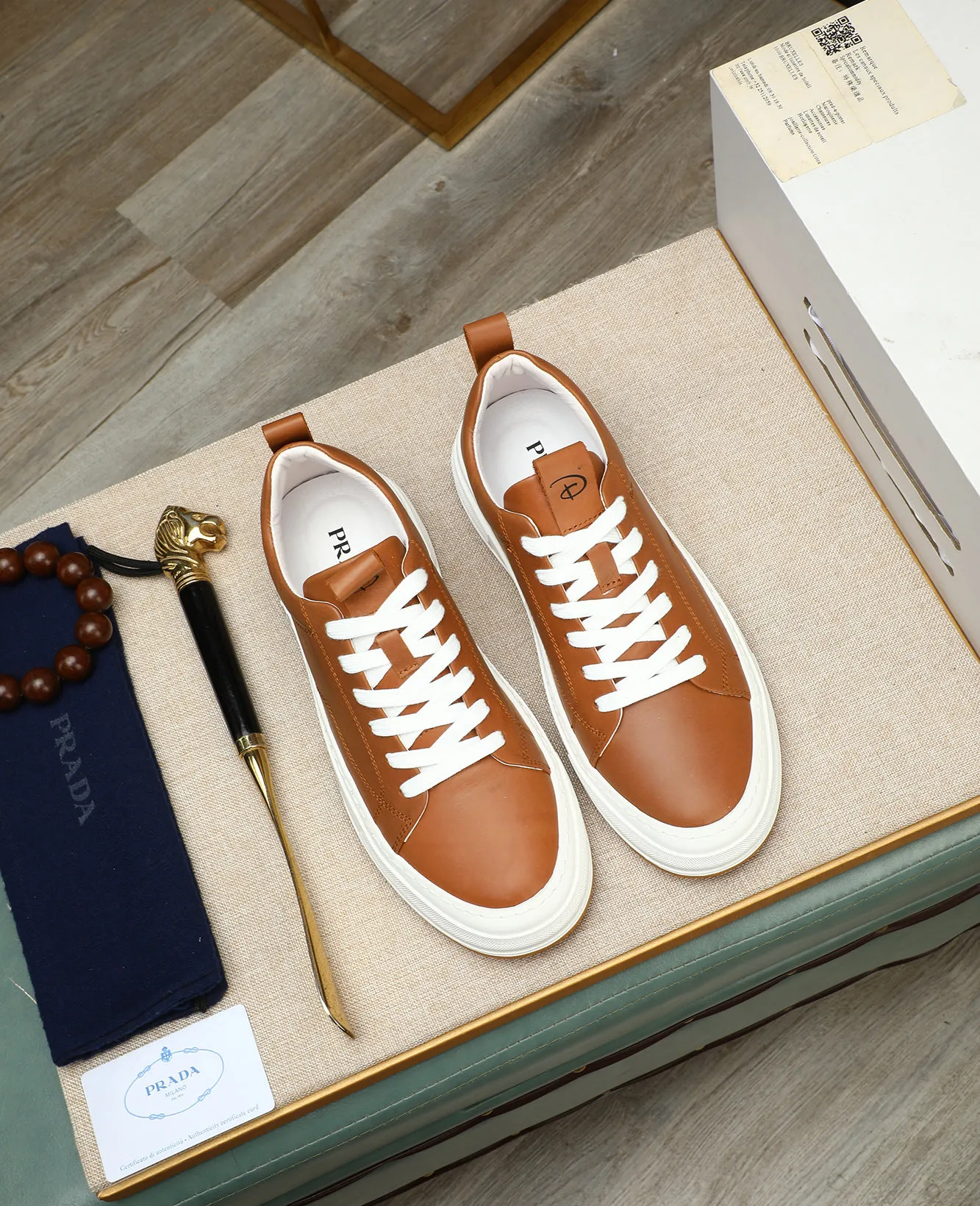 Men's men's shoes 💰420 high-end version. PRADA (Prada) men's casual style, compare the quality at the counter 🧚🏿♂️Imported cowhide fabric 🐎Water-dyed comfortable and soft cowhide lining for feet 🐂Genuine leather outsole with label 🎉 Size 38-44. Can be customized for 45💥🏆